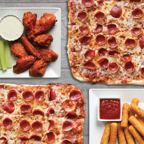 2XL Wings and Mozzarella Stick